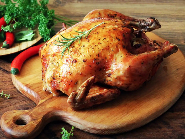 Nằm mơ thấy ăn thịt gà điềm báo tốt hay xấu