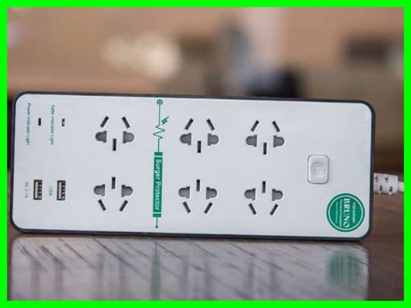 Mơ thấy ổ cắm điện đánh con gì? Điềm báo ý nghĩa giấc mộng