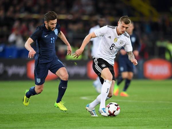 Pressing là gì? Những điều cần biết về lối đá Pressing trong bóng đá