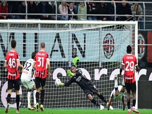 Bóng đá Ý: Ederson giúp Atalanta giành trọn 3 điểm